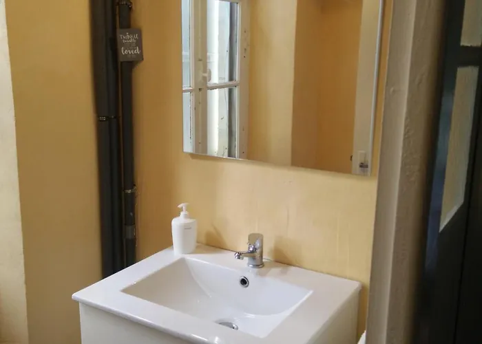 La Maison Bleue * Exideuil-sur-Vienne